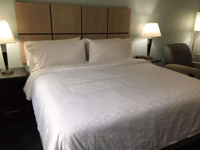 Ontario Airport Executive Inn Екстериор снимка