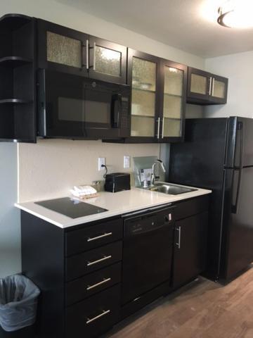 Ontario Airport Executive Inn Екстериор снимка