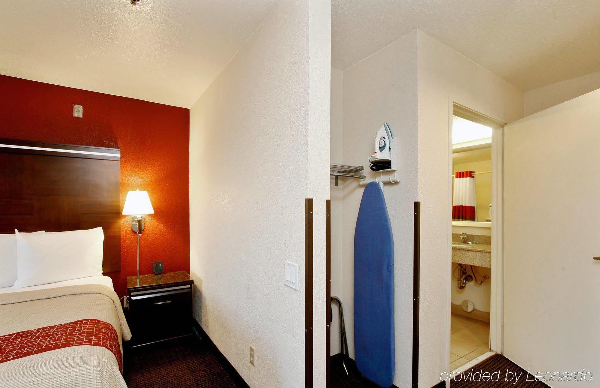 Ontario Airport Executive Inn Екстериор снимка